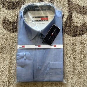 Long sleeve dress shirt